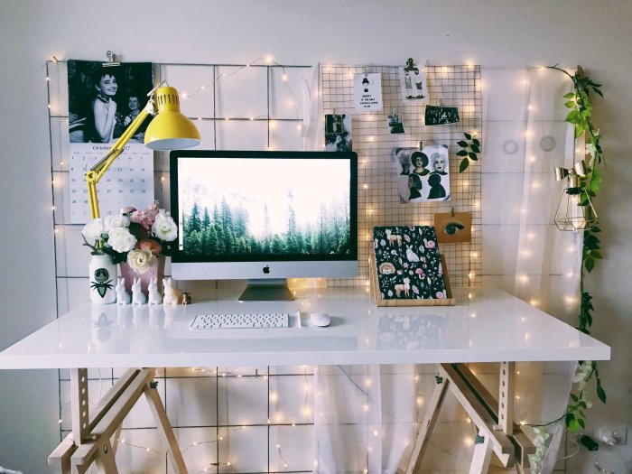 How to decorate and office space