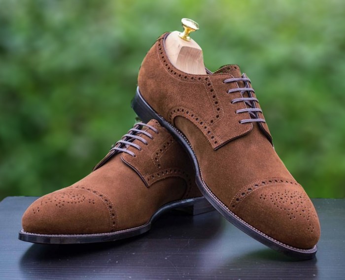 Mens brown lace up dress shoes