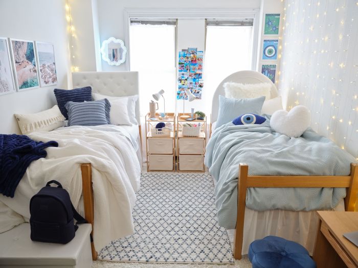 How to interior decorate dorm room