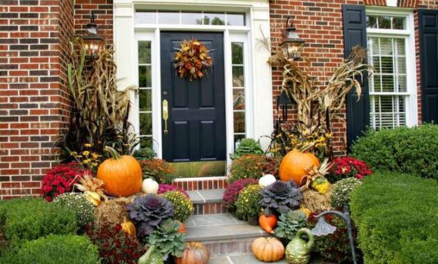 When to Start Decorating for Fall 2018 Tips and Ideas